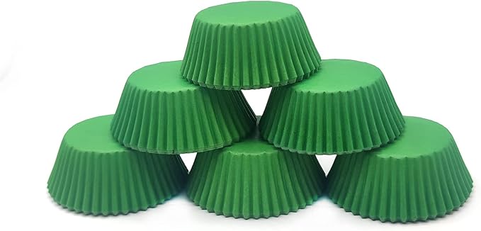 Standard Baking Cups, Classic Green Greaseproof Festive Cupcake Liners, 150-Count