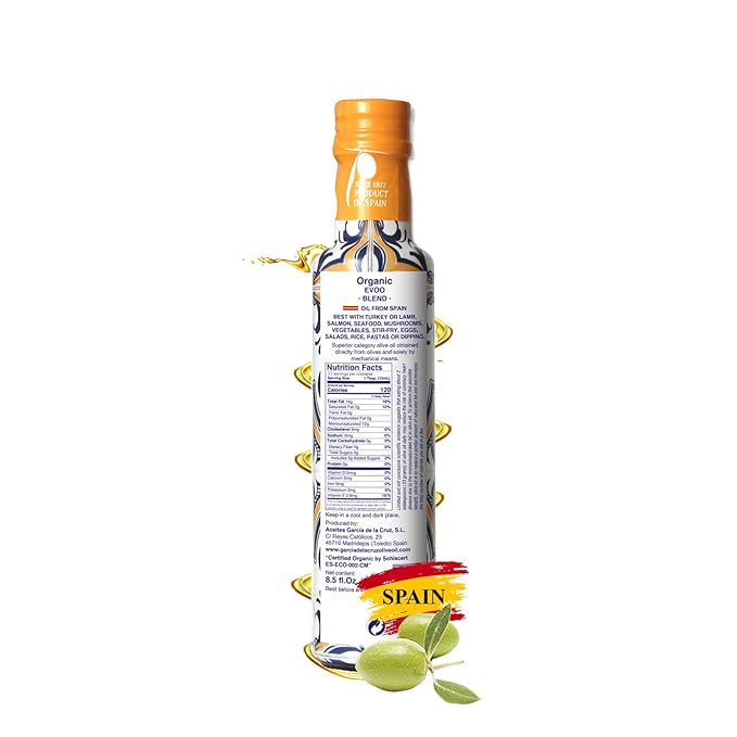 GARCÍA DE LA CRUZ - Organic Extra Virgin Olive Oil, Master Miller Premium Oil, Almond and Tomato Tones, Smooth Body, Sourced in Spain, Montes de Toledo, Glass Bottle - 250 ml