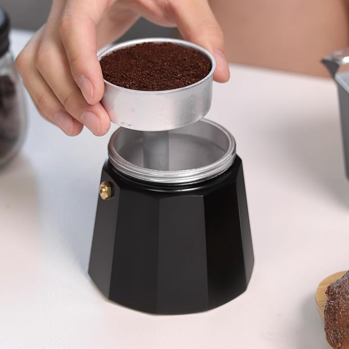 Sivaphe Aluminum Moka Pot 3 Espresso Cups, Percolator Espresso and Coffee Maker, Portable Stovetop Italian and Cuban Cafì±?Brewer for Home and Camping Black