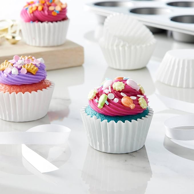 Caperci Heavy Duty Standard White Cupcake Liners 150 Counts - Grease-Resistant Paper Muffin Baking Cups, Odorless, No Muffin Pan Needed, Easily Peels (White)