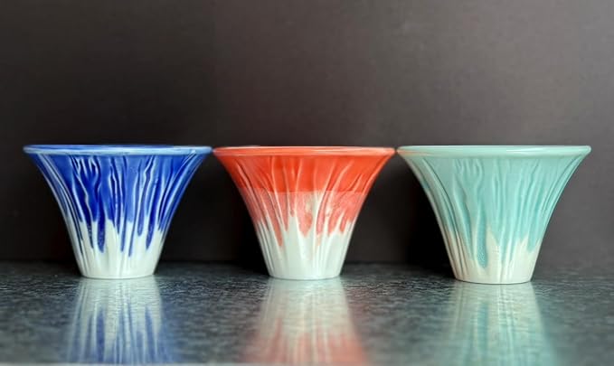 Japanese Sake Cup Mount Fuji Design Wine Soju Porcelain Ochoko Gifts (Blue Red, 2 Ochiko)