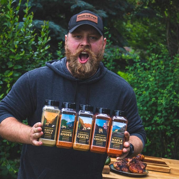 Spiceology & Derek Wolf - Chipotle Garlic Seasoning - Southwest Barbeque Rubs, Seasonings and Spice Blends - Use On: Pork, Wings, Eggs, Chicken, Beef, Ribs, Tacos and Vegetables - 20 oz