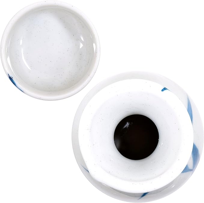 Product of Gifu Japan Japanese Sake Set, 1 Tokkuri Bottle Carafe and 4 Ochoko Cups Ceramic Sake Glasses, 5 Piece Set, White Nashijidake