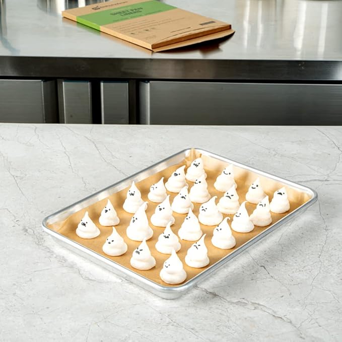 Restaurantware Pastry Tek 9 x 12 Inch Parchment Paper Sheets 200 Greaseproof Baking Sheets For Oven - Pre-Cut Double-Sided Silicone Coating Unbleached Paper Nonstick Baking Sheets Quarter-Size