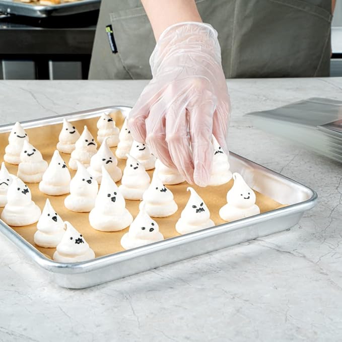 Restaurantware Pastry Tek 9 x 12 Inch Parchment Paper Sheets 200 Greaseproof Baking Sheets For Oven - Pre-Cut Double-Sided Silicone Coating Unbleached Paper Nonstick Baking Sheets Quarter-Size