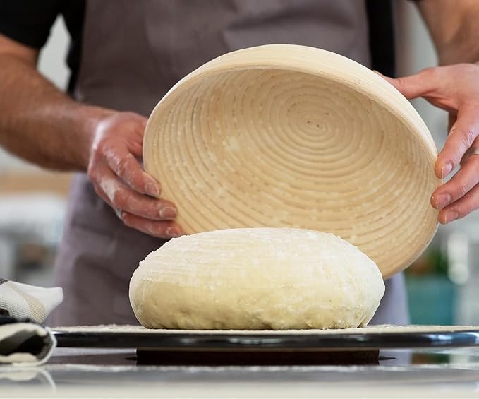 Banneton Bread Proofing Basket - 9"Round & 10"Oval Basket with Liner, Dough Scraper&Whisk, Silicone Brush, Lame - Perfect for Sourdough Bread Baking, Artisan Sourdough Bread (9"Round+10"Oval & Tools)