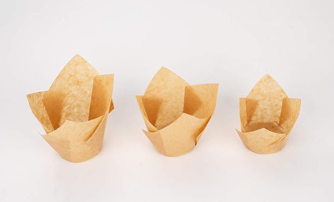 GOLDEN APPLE, 200 Pcs Tulip Cupcake Liner Baking Cup Muffin Tins Cups for Weddings, Birthdays, Baby Showers (Medium, Natural)