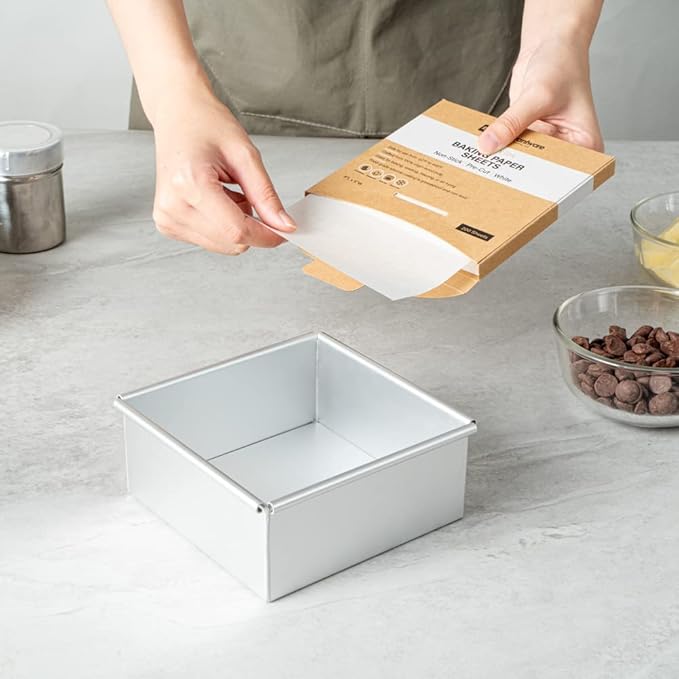 Restaurantware Pastry Tek 5 x 5 Inch Parchment Paper Sheets 1000 Greaseproof Baking Sheets For Oven - Pre-cut Double-Sided Silicone Coating White Paper Nonstick Baking Sheets Reusable