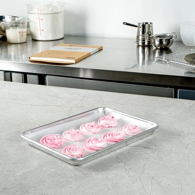 Restaurantware Pastry Tek 9 x 12 Inch Parchment Paper Sheets 1000 Greaseproof Baking Sheets For Oven - Pre-Cut Double-Sided Silicone Coating White Paper Nonstick Baking Sheets Quarter-Size