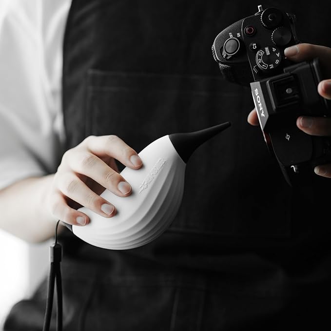 MHW-3BOMBER Soft Tip Camera Air Blower, Espresso Coffee Air Blower with Lanyard, Removable Lens blower, Camera Dust Cleaner, Cleaning Tool for Grinder,Keyboard,Sensors, Home/Outdoor Use(White) AB6723W