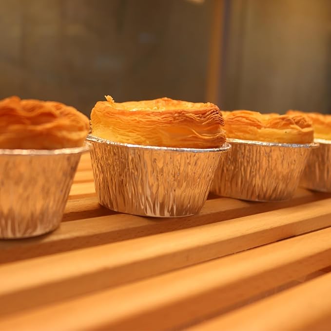 Aluminum Foil Baking Cups, 150 Pack Disposable 4 Oz Ramekins Aluminum Cupcake Muffin Liners Silver Foil Baking Cups for Egg Tart, Baking, Cupcake, Pudding, Appetize