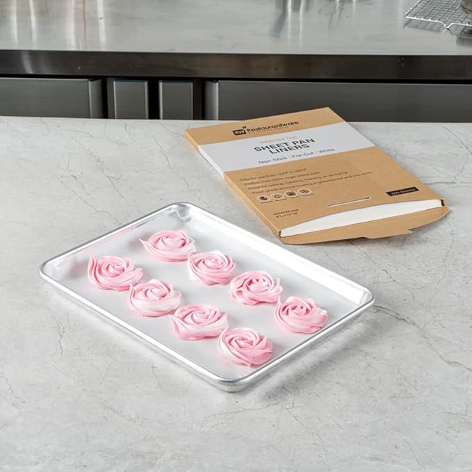 Restaurantware Pastry Tek 9 x 12 Inch Parchment Paper Sheets 200 Greaseproof Baking Sheets For Oven - Pre-Cut Double-Sided Silicone Coating White Paper Nonstick Baking Sheets Quarter-Size
