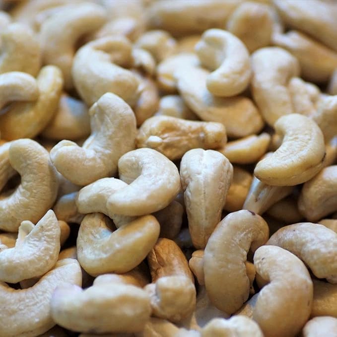 Lark Ellen Farm Unsalted Organic Raw Cashews, Sprouted, Air-Dried, Gluten-Free, Non-GMO, Vegan, Keto, Certified USDA, Peanut-Free Facility, Resealable Bag (10 oz, 3 pack)