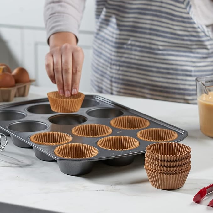 Gusto [500Pcs] Kraft Standard Cupcake Liners for Baking - Food Grade & Grease-Proof Muffin Liners, Durable Baking Cups for Muffins, Cupcakes, and More - Formerly Comfy Package