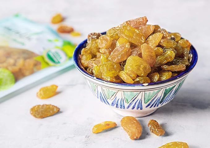 Food to Live California Jumbo Golden Raisins, 12 Ounces ??Seedless, Sun-Dried, No Added Oil, No Added Sugar, Kosher, Vegan, Raw, Bulk