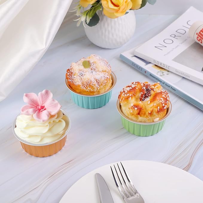 EUSOAR Cupcake Liners for Baking, 50pcs 5oz Muffin Liners, Disposable Foil Ramekins, Dessert Containers, Aluminum Foil Baking Cupcake Cups Holders Pans with Lids 5 Colors Mixed