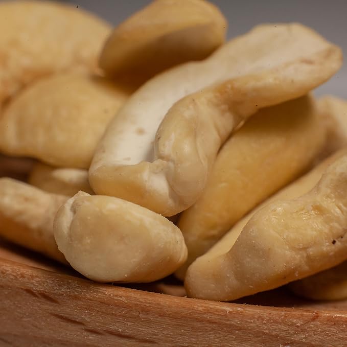 Survival Grocery짰 - Organic Cashews (48 oz./2 Bags)
