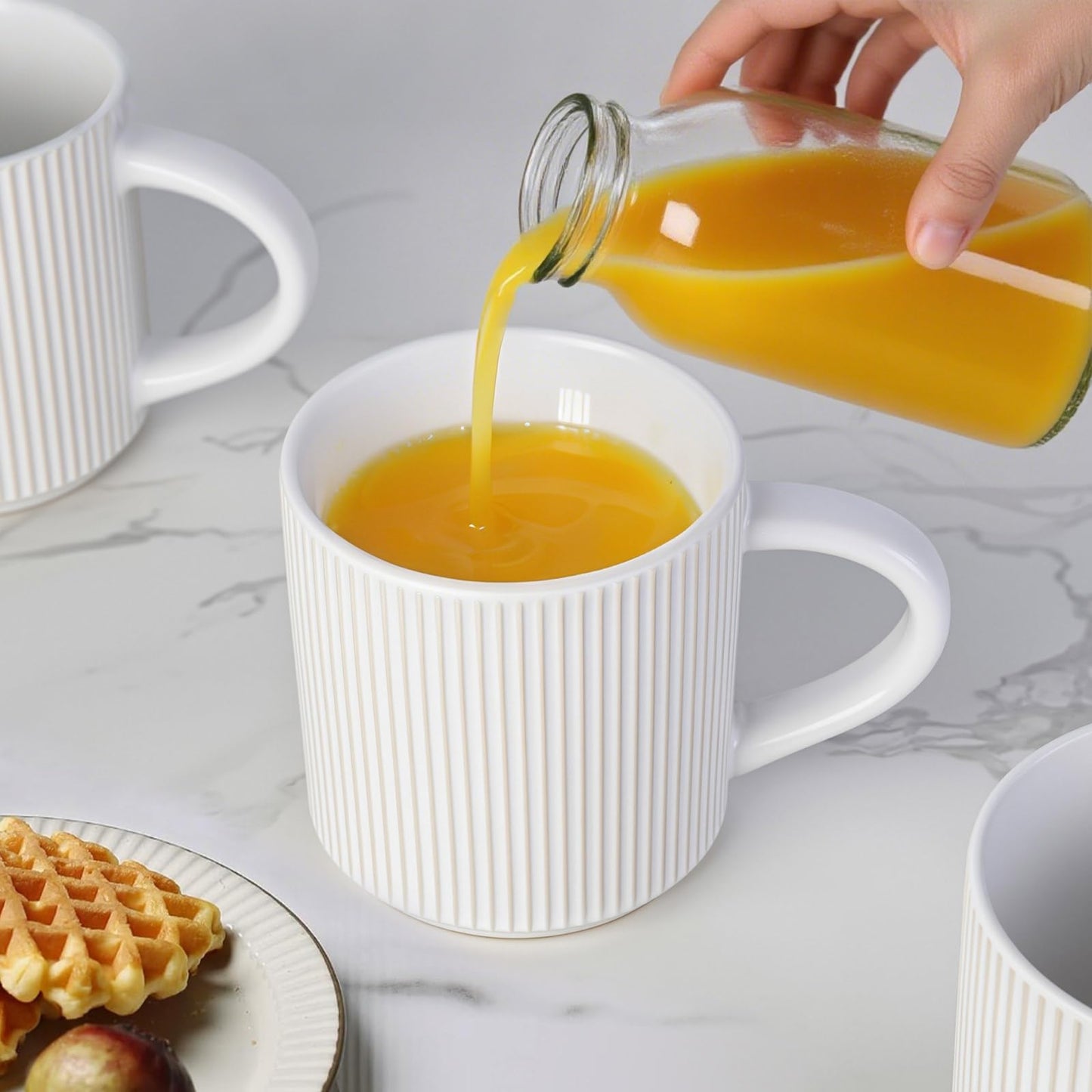 DeeCoo Matte White Coffee Mugs Set of 4, 12 Ounce Mug with Handles, Ceramic Stoneware Catering