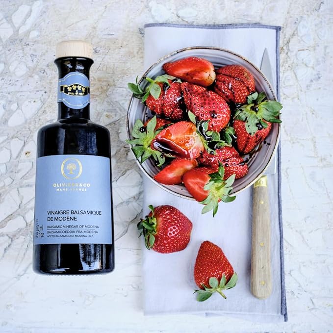 Aged Balsamic Vinegar of Modena ??Premium Italian Vinegar by Oliviers & Co | Barrel-Aged, Sweet & Rich | Ideal for Salad Dressings, Marinades & Glazes | 8.5 Fl Oz