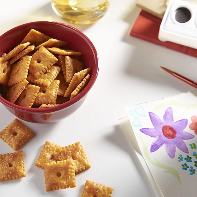 Cheez-It Cheese Crackers, Baked Snack Crackers, Made with Whole Grain, Original (175 Pouches)