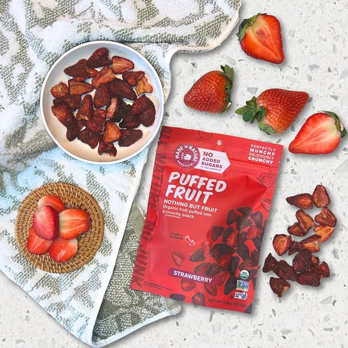 Made In Nature Organic Puffed Fruit, Strawberry, 0.9 Ounce Bag (Pack of 6) - Vegan Snack, Non-GMO, Gluten Free