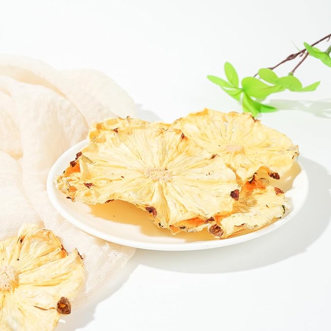 Dried Pineapple Slices,Dehydrated Pineapple Slices 8.82oz/250g Perfect for Cocktails,Fruit Tea, Garland, Crafts and Baking Sweet Wheels for Garnish, 100% Natural No Additives No Added Sugar