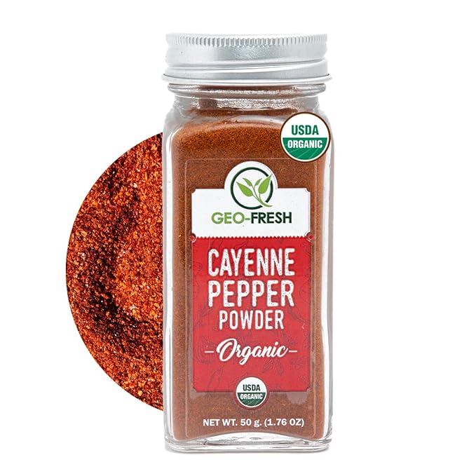Geo-Fresh Organic Cayenne Pepper Powder, 1.76 oz (50g) ??Spicy & Aromatic Cayenne Chili Powder Organic ??Pure Ground Red Pepper Powder ??USDA Certified Organic ??Non-GMO ??Kosher ??Gluten-Free ??Product of India