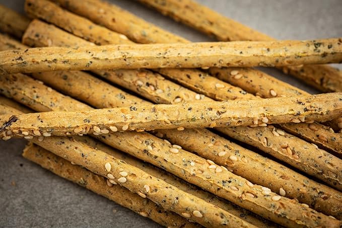 YAFA Saltines Crackers Premium ??Thyme Saltine Crackers - Saltine Crackers Organic -Taste of Palestine - Low Salt Crackers - Crackers Snack 400g (Thyme)
