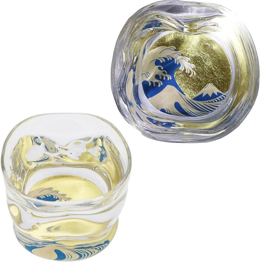 Kasyou Studio The Great Wave of Kanagawa sake cup (Natural curl shape) Glass (Kanazawa Gold Foil, Gift Box), made in Japan, japanese sake cup soju glass luxury golden glasses Vaso de Sake Japonés