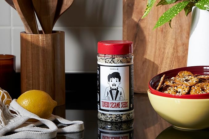 Bakers Club Bulk 17oz Mixed Black and White Sesame Seeds - Tuxedo blend for Sushi, Tuna, Stir Fry, Bread, Poke Bowls - Kosher, Gluten Free, Rich in Sesame Oil - Ideal for Toasting, Cooking, Baking