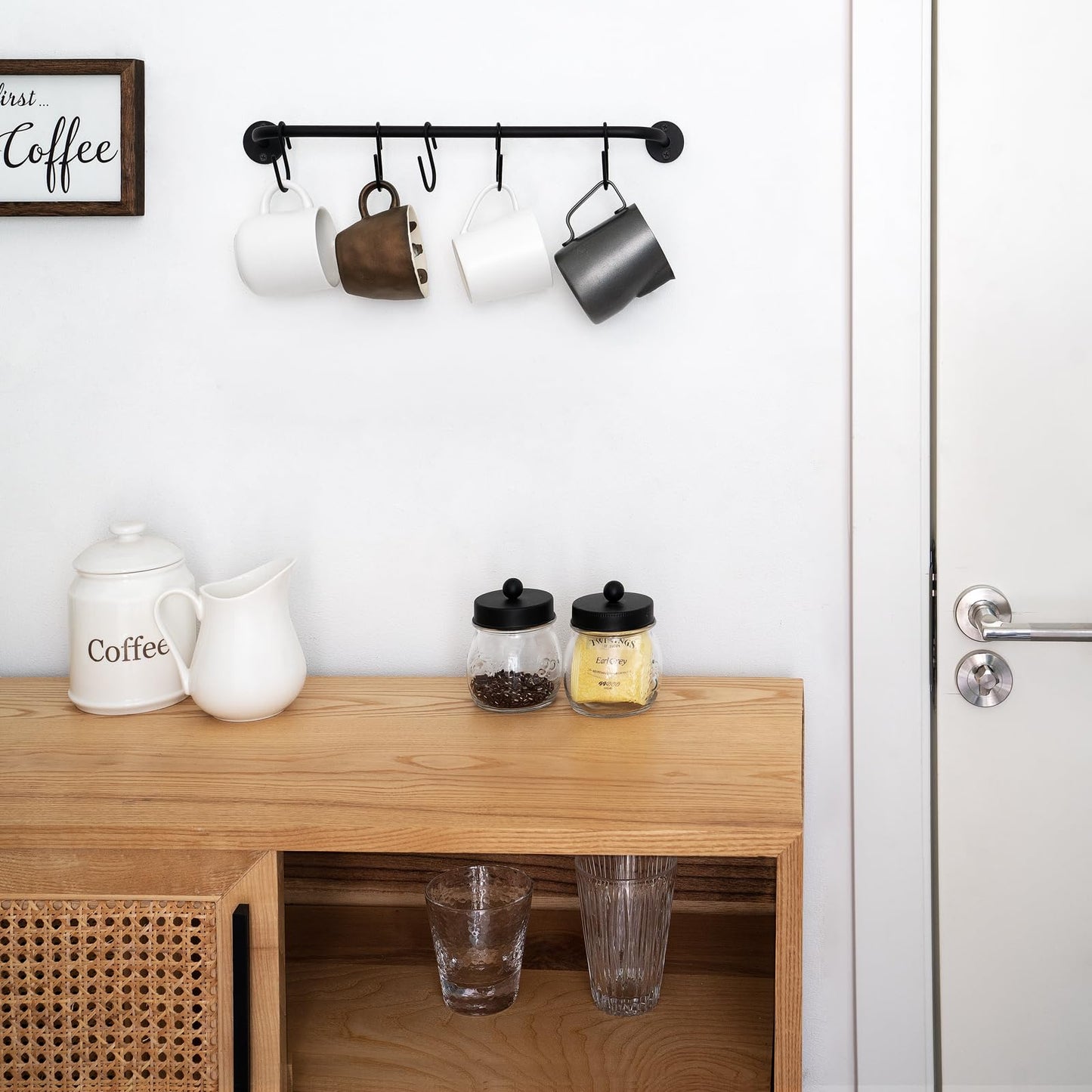Mkono Wall Mounted Mug Holder, Coffee Cup Hanger Rack with 5 Hooks, 1 Pack