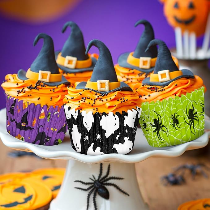 Whaline 600Pcs Halloween Cupcake Liners Pumpkin Witch Legs Bats Ghosts Spider Skulls Cupcake Wrappers Baking Cups Holders Muffin Baking Liners for Halloween Party Supply