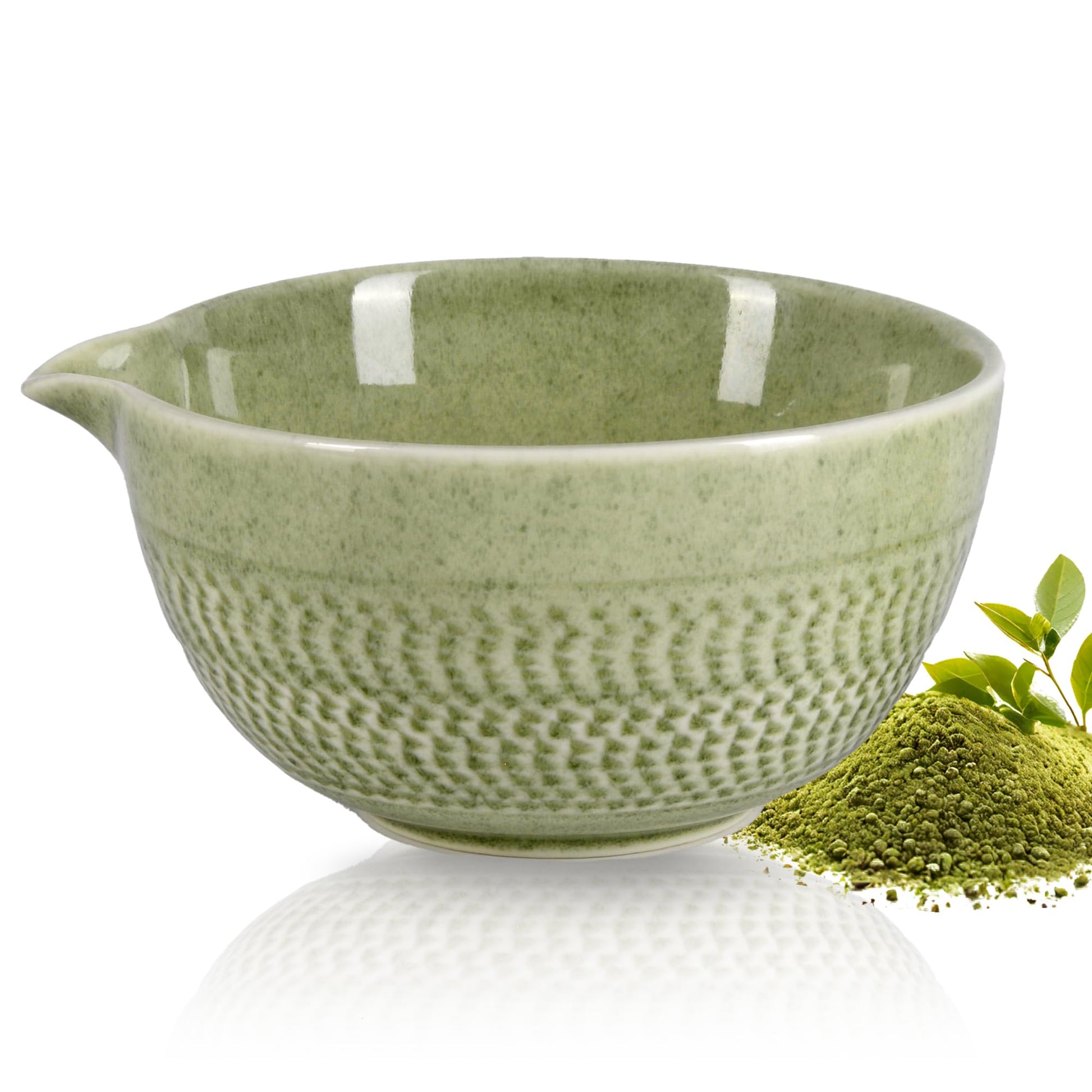 CAMATET Matcha Bowl with Spout, 500 ml/18 oz Ceramic Matcha Mixing Bowl, Japanese Ceremonial Matcha