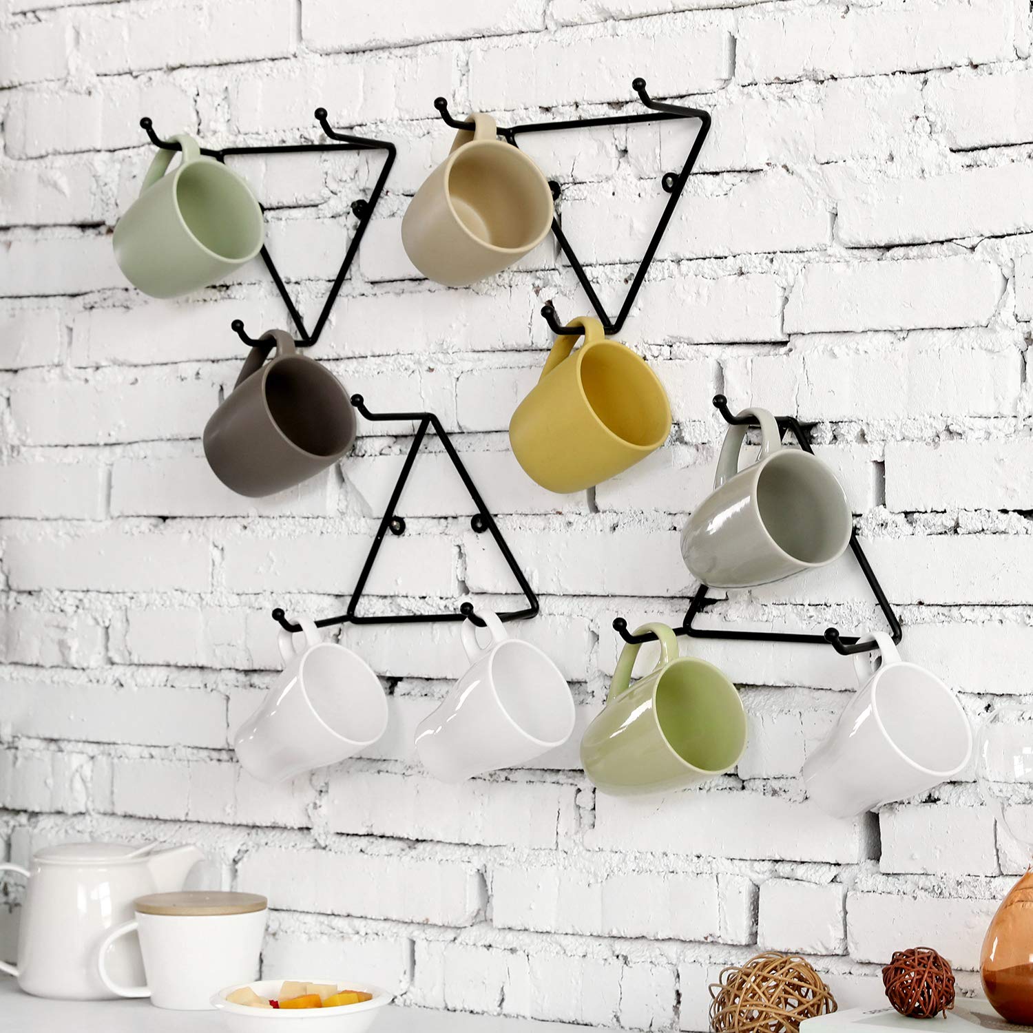 MyGift Matte Black Metal Triangular Coffee Mug Holder Wall Mount Display Rack Mug Organizer with 3