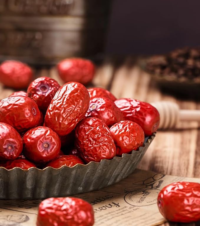 Premium Jujube Red Dates,Selected Dried Fruit,Big & Delicious,100% Natural 红枣 (Large size 10.58oz)