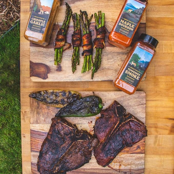 Spiceology & Derek Wolf - Chipotle Garlic Seasoning - Southwest Barbeque Rubs, Seasonings and Spice Blends - Use On: Pork, Wings, Eggs, Chicken, Beef, Ribs, Tacos and Vegetables - 20 oz