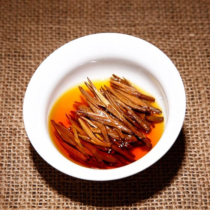 Yunnan Dianhong（滇çº?¼‰Black Tea ??Golden Needle, ?‘针, GoldenTip, GoldenMonkey, ?‘丝, Golden Hair ??Loose Leaf Chinese Red Tea, 100g / 3.53oz ??Bold, Full-Bodied, Delicate and Naturally Sweet