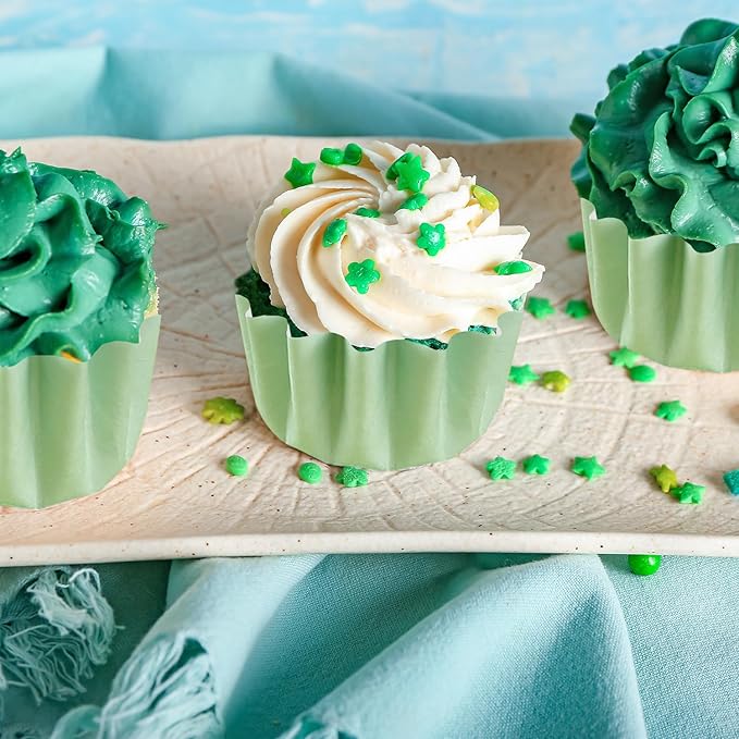 Quera 200Pcs Sage Green Grease-Resistant Mini Cupcake Liners Wedding Muffin Baking Cups Baby Shower Cupcake Wrappers for Wedding Birthday Holiday Party or Baby Shower(1.18 x 1.18 in)