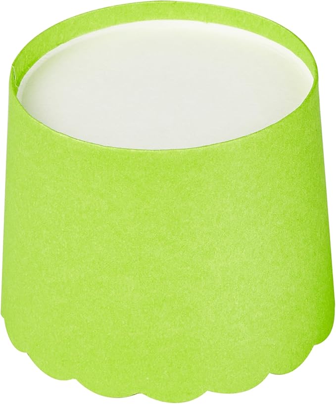 Panificio 6 Ounce Cupcake Wrappers, 200 Scalloped Baking Cups - Oven-Ready, Greaseproof, Green Paper Cupcake Liners, Disposable, For Birthdays, Baby Showers, Or Weddings - Restaurantware