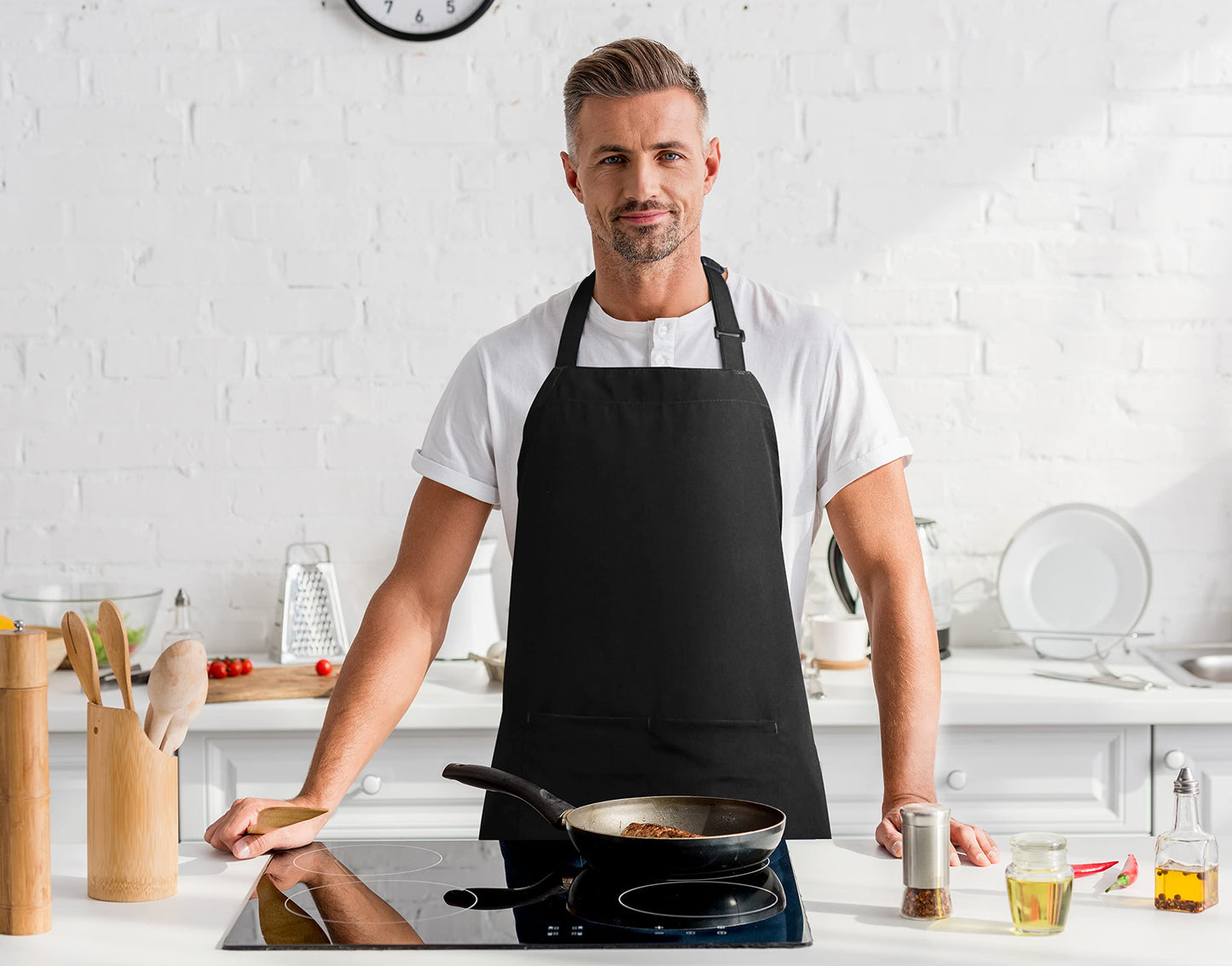 Utopia Kitchen Bib Aprons 2 Pack Adjustable With 2 Pockets Black