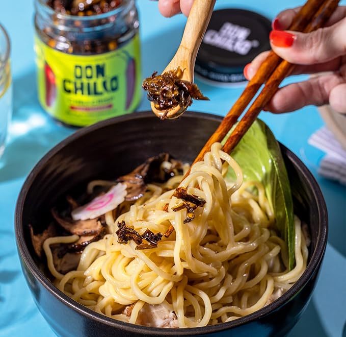 Don Chilio Medium Heat Serrano Mexican Chile Crisp, 5 oz. ??Crunchy Sliced Serrano Fried Chili Peppers in Hot Seasoned 100% Olive Oil ??Keto-Friendly, Vegan, Gluten Free