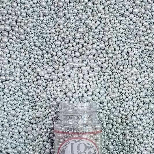 Confect Silver Metallic Sprinkles Mix ??Metallic Sugar Pearls & Decorative Disco Balls for Cake, Cupcake & Cookie Decorating -Vegan, Gluten-Free, Nut-Free, Soy-Free, Dairy-Free, Palm Oil-Free ??4.2 oz