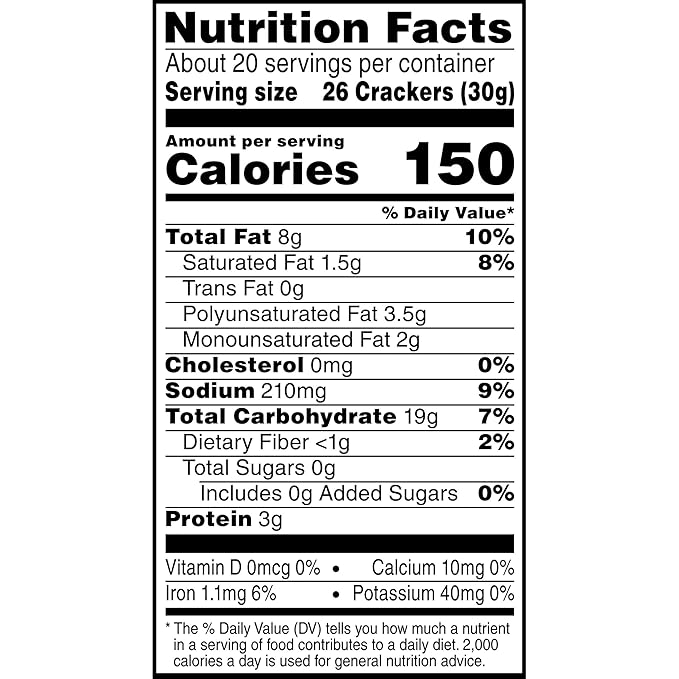 Cheez-It Baked Snack Crackers, Lunch Snacks, Family Size, Hot and Spicy, 21oz Box (1 Box)