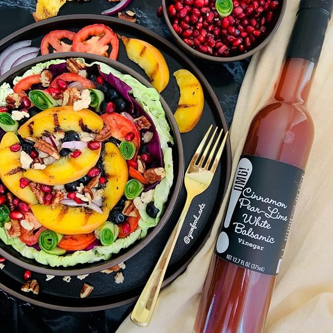 OMG! Oils: Cinnamon Pear-Lime White Balsamic Vinegar (Perfect for Dipping, Marinades, Glazing and Topping!), 375ml/12.7oz??,<div>