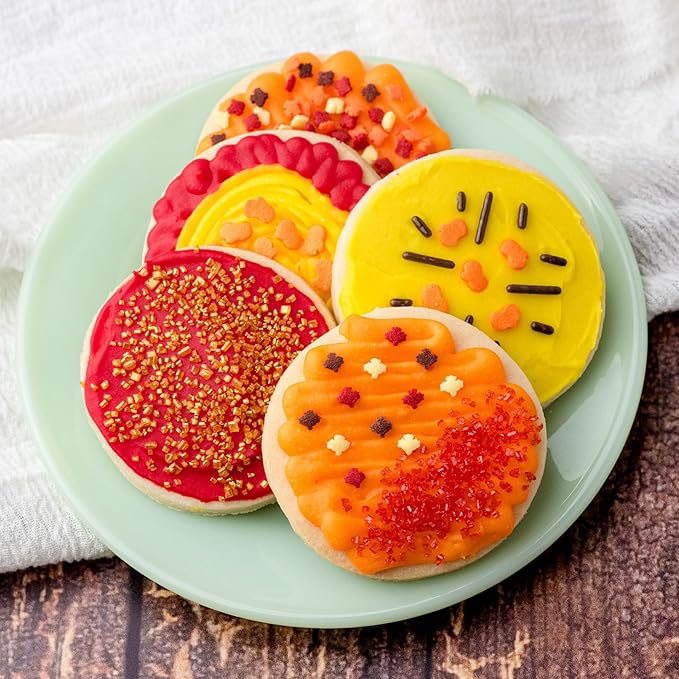 Sweets Indeed Sprinklefetti Fall 6-Cell Sprinkle Jar ??6 Assorted Fall Sprinkles (Pumpkins, Leaves, Sugar Crystals, Nonpareils, Jimmies) | Cupcake & Cake Decorations | 6.45 oz