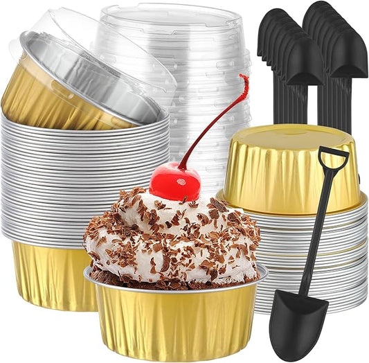 100Pack Alluminum Cupcake Containers, 5oz Dessert Cups with Lids, Mini Cake Pans With Lids&Spoons for Gift Holiday Birthday Party Cake Baking Sales Mini Storage Box Stackable Portable (gold)