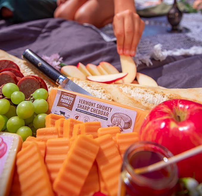 Farmers Market, Gluten Free, Keto, Paleo, Low Sodium, Zero Sugar, Wisconsin Cheese Gift Sets, 1-Pack, Garlic Herb White Cheddar