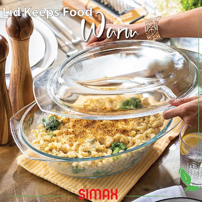 Simax Clear Oval Shaped Glass Casserole with Tight Fitting Lid ??Heat, Cold and Shock Proof ??Made in Europe ??Oven, Freezer and Dishwasher Safe ??3 Quart (Plus 1.4 Quart Lid) Glass Baking Dish
