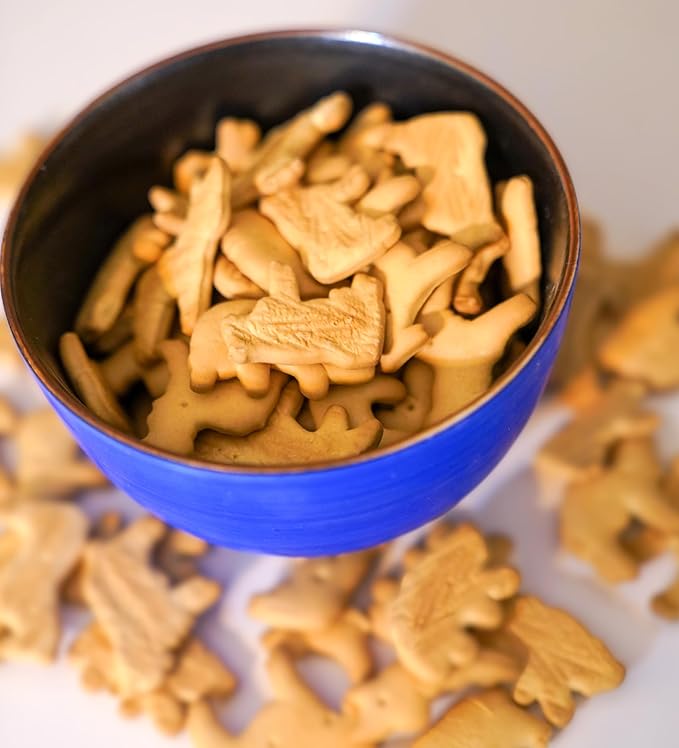 Animal Crackers - 1.5 lbs of Fresh Gourmet Sweet and Crunchy Nutmeg Seasoned Favorite Kids Snack