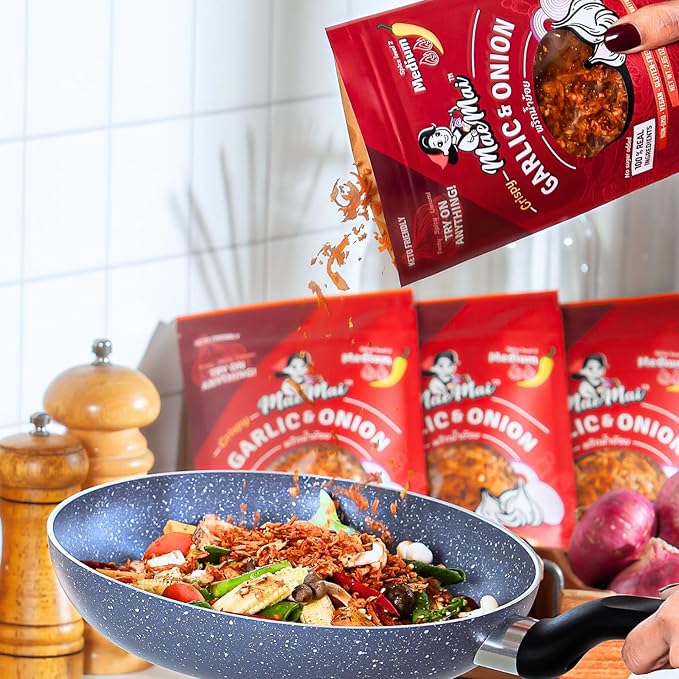 MaeMai Medium Spice (SPICY) - Crispy Onions & Garlic Flakes - Crunchy All-Purpose Seasoning, Keto, Salad Toppings, Fried Onions - Ramen, Rice Seasoning, Vegan, Gluten-free | 3.17oz (90g)